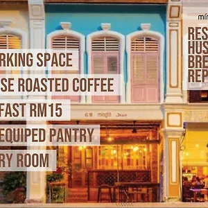 Mingle Highstreet Hostal